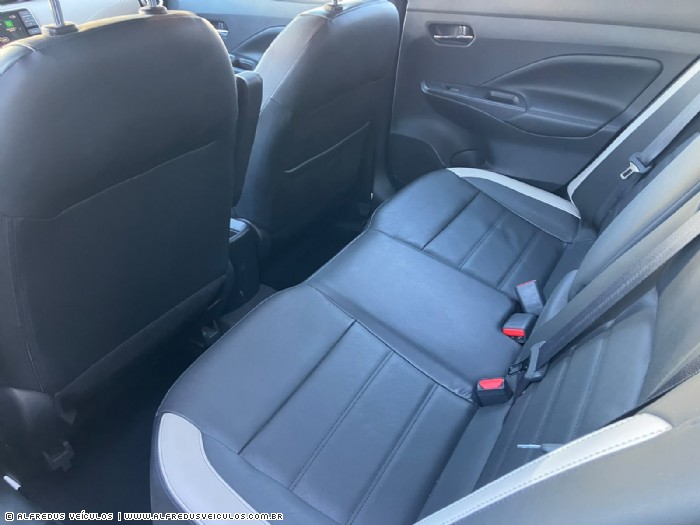 Nissan VERSA EXCLUSIVE AUTOM�TICO 2021/2022